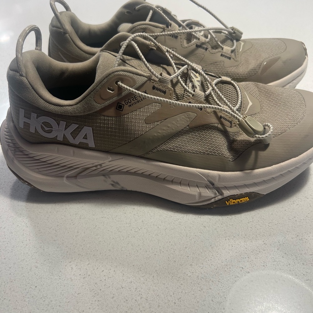 Hoka Transport
